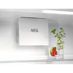 Frigorífico Combinado Integrable AEG OSC5D181ES 177 cm Clasificación E - Imagen 7