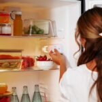 Frigorífico Cecotec Bolero CoolMarket 300 300L E Negro Combi Origin - Imagen 4