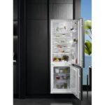 Frigorífico Combinado Integrable AEG OSC5D181ES 177 cm Clasificación E - Imagen 5